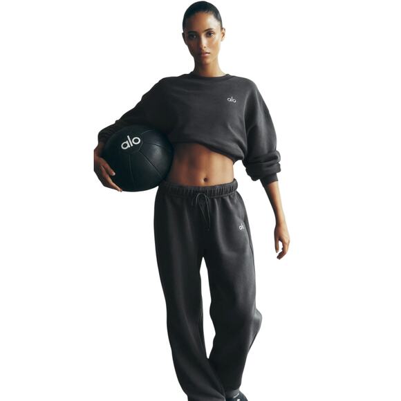 NWT Alo Accolade Straight Leg Sweatpants Size Medium Anthracite Unisex Womens - Picture 5 of 6